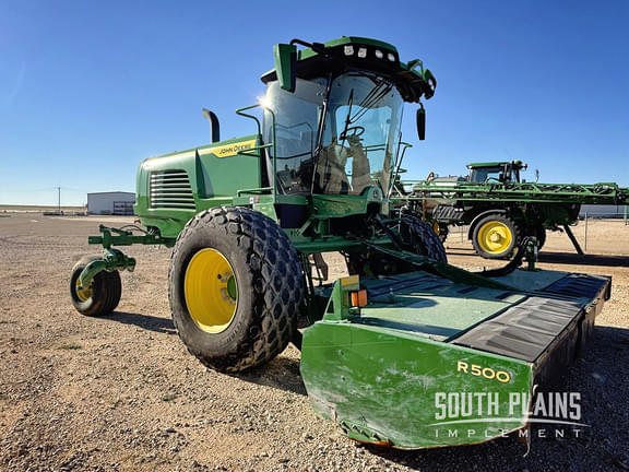 Image of John Deere W235R equipment image 3