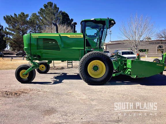 2022 John Deere W260 Equipment Image0