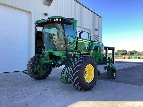 Image of John Deere W260R equipment image 1