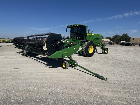 2022 John Deere W260R Equipment Image0