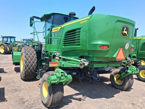 Image of John Deere W260R equipment image 2