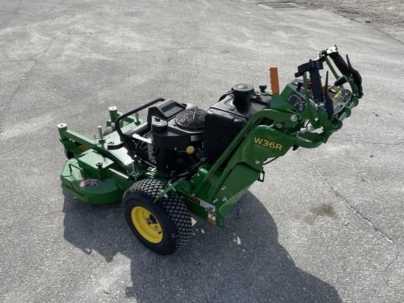 Image of John Deere W36R equipment image 3