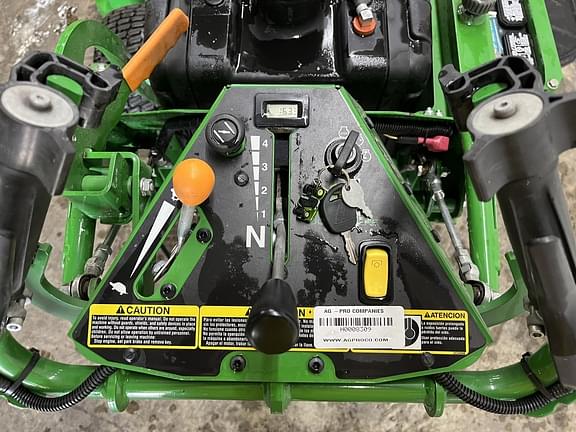 Image of John Deere W48R equipment image 4