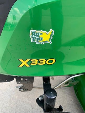 Image of John Deere X330 equipment image 2