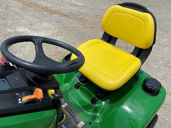 Image of John Deere X330 equipment image 4