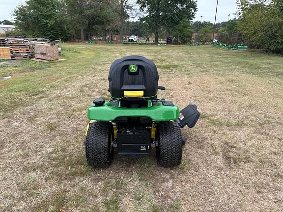 Image of John Deere X350 equipment image 4