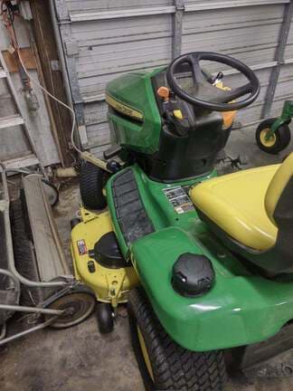 Image of John Deere X350 equipment image 1