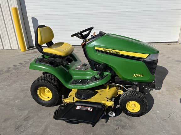 Image of John Deere X350 equipment image 1