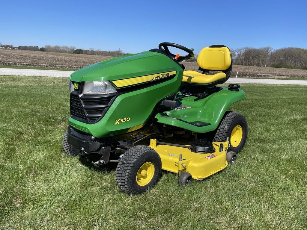 Main image John Deere X350