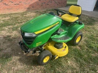 Image of John Deere X350 equipment image 4