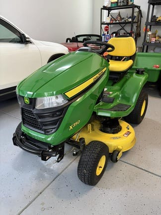 2022 John Deere X350 Equipment Image0