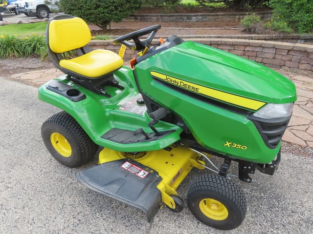 Image of John Deere X350 equipment image 1