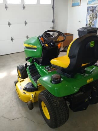 Image of John Deere X350 equipment image 4