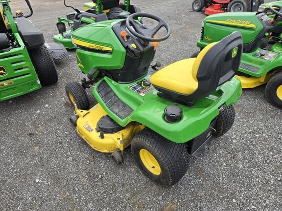 Image of John Deere X350 equipment image 3