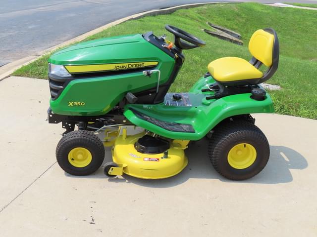 Image of John Deere X350 equipment image 4