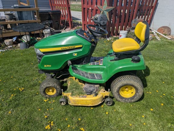 Image of John Deere X350 equipment image 1