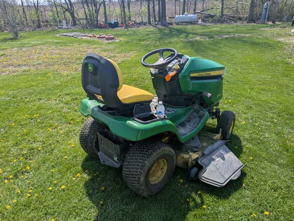 Image of John Deere X350 equipment image 3