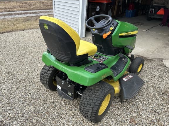 Image of John Deere X354 equipment image 2