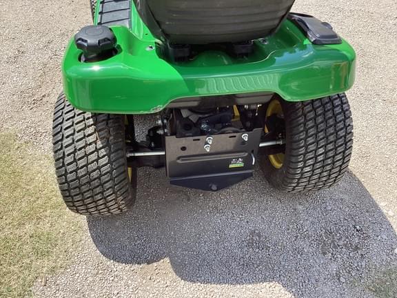 Image of John Deere X354 equipment image 3