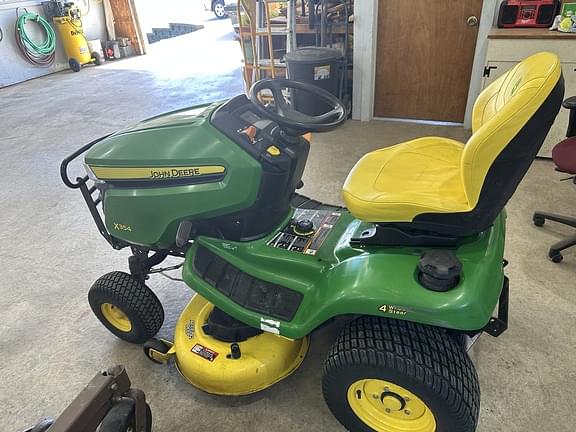 Image of John Deere X354 equipment image 4