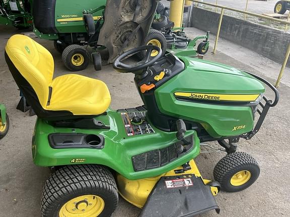 Image of John Deere X354 equipment image 2