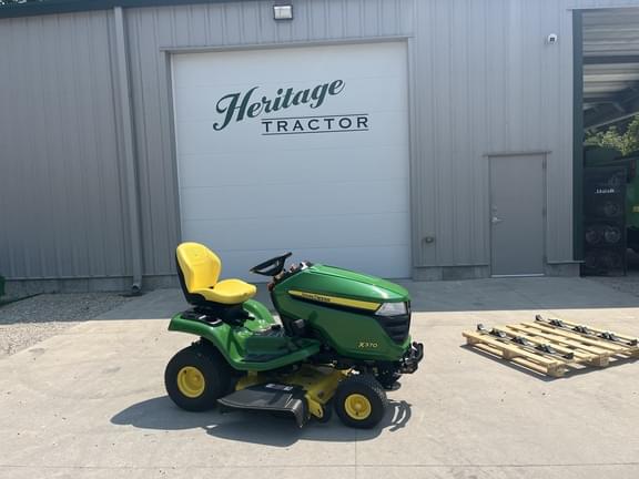 Image of John Deere X370 Primary image