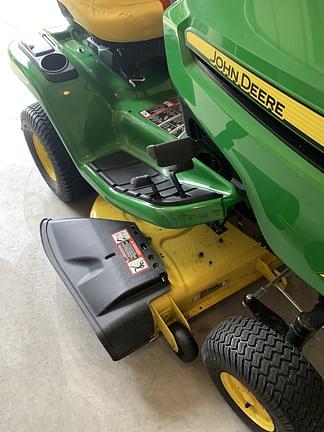 Image of John Deere X370 equipment image 4