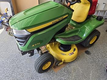 2022 John Deere X370 Equipment Image0