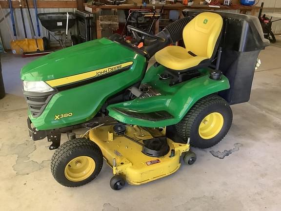 Image of John Deere X380 equipment image 1