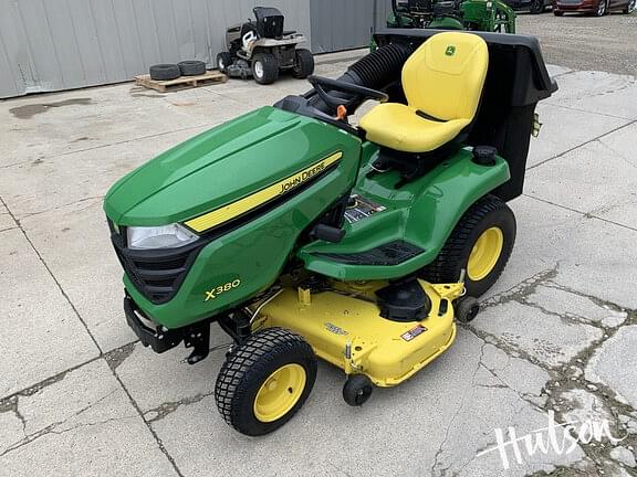 Image of John Deere X380 equipment image 2
