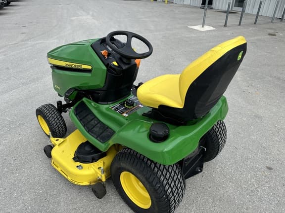 Image of John Deere X380 equipment image 2