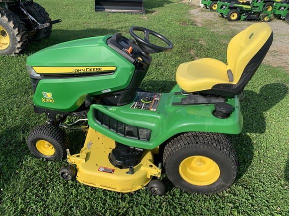 2022 John Deere X380 Equipment Image0