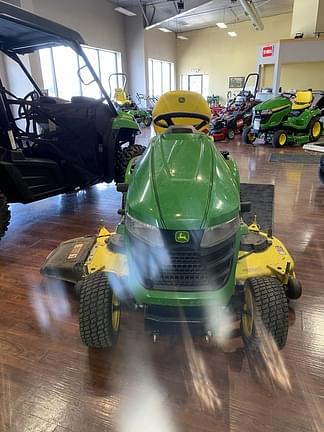 Image of John Deere X380 equipment image 1