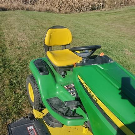 Image of John Deere X380 equipment image 2
