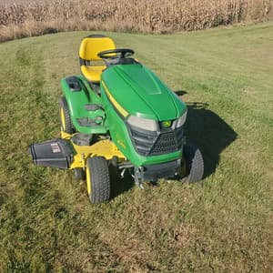 2022 John Deere X380 Image