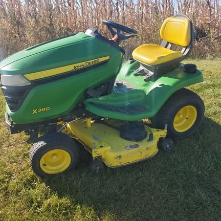 2022 John Deere X380 Equipment Image0