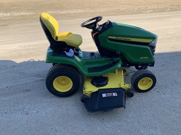 Image of John Deere X380 equipment image 4