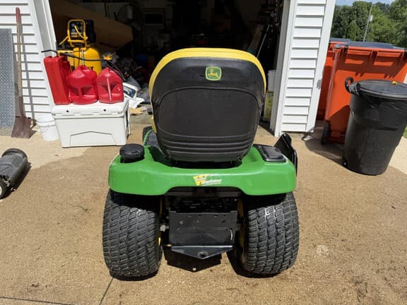 Image of John Deere X380 equipment image 1