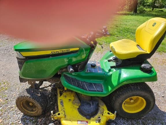 Image of John Deere X380 equipment image 2