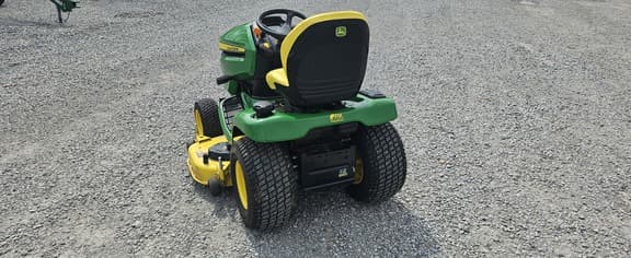 Image of John Deere X380 equipment image 3