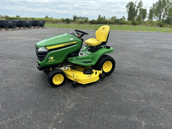 2022 John Deere X380 Equipment Image0