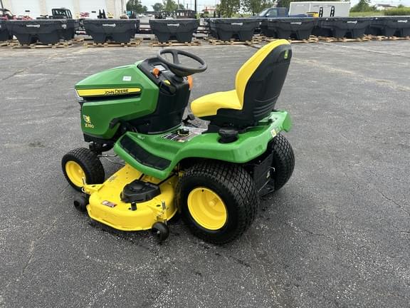 Image of John Deere X380 equipment image 1