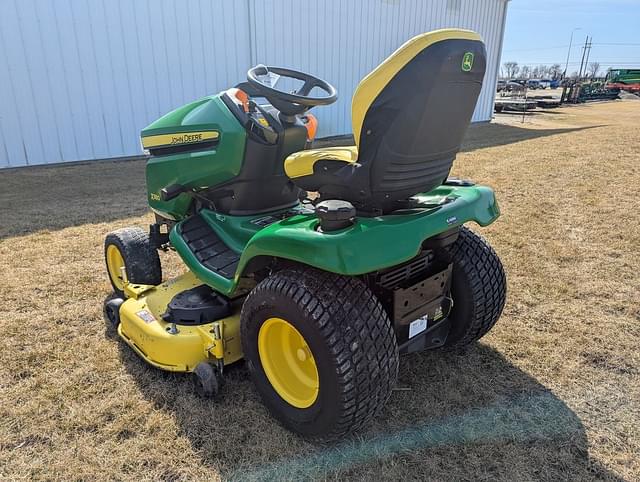 Image of John Deere X380 equipment image 4