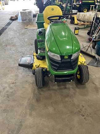 Image of John Deere X384 equipment image 2