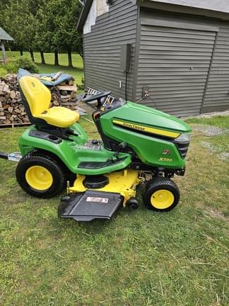 Image of John Deere X390 Image 0