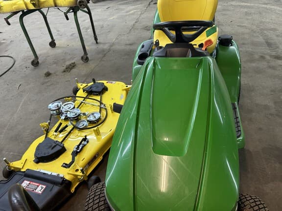 Image of John Deere X390 equipment image 1