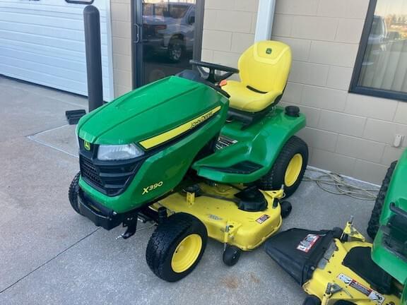 Image of John Deere X390 Image 1