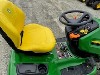 Image of John Deere X390 equipment image 3