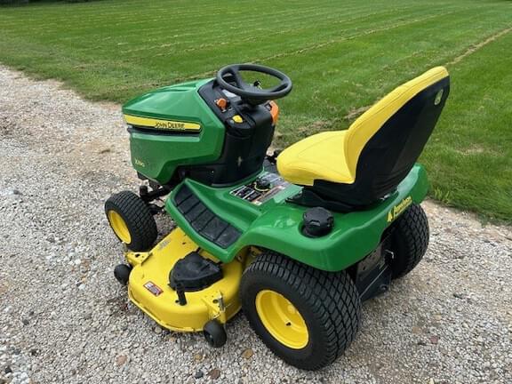 Image of John Deere X390 equipment image 2
