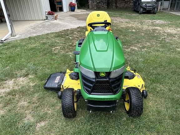 Image of John Deere X390 equipment image 1